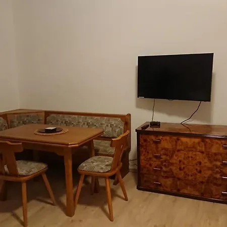 Lägenhet Neben Dem Schloss Porcia *