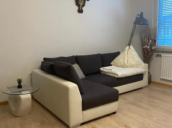 Lägenhet Neben Dem Schloss Porcia *